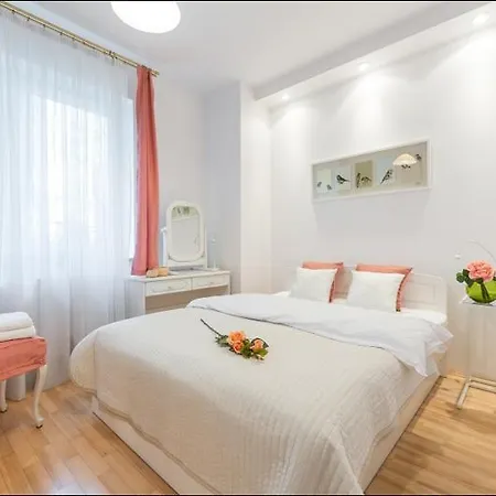 P&o Grodkowska Hotel *
